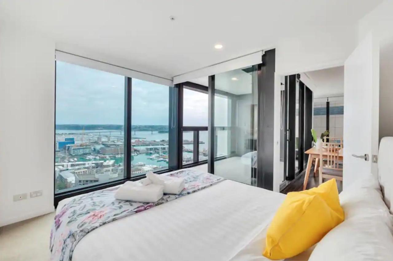 Magnificent Skytower, Sea, Habour View In Cbd Lejlighed Auckland Eksteriør billede