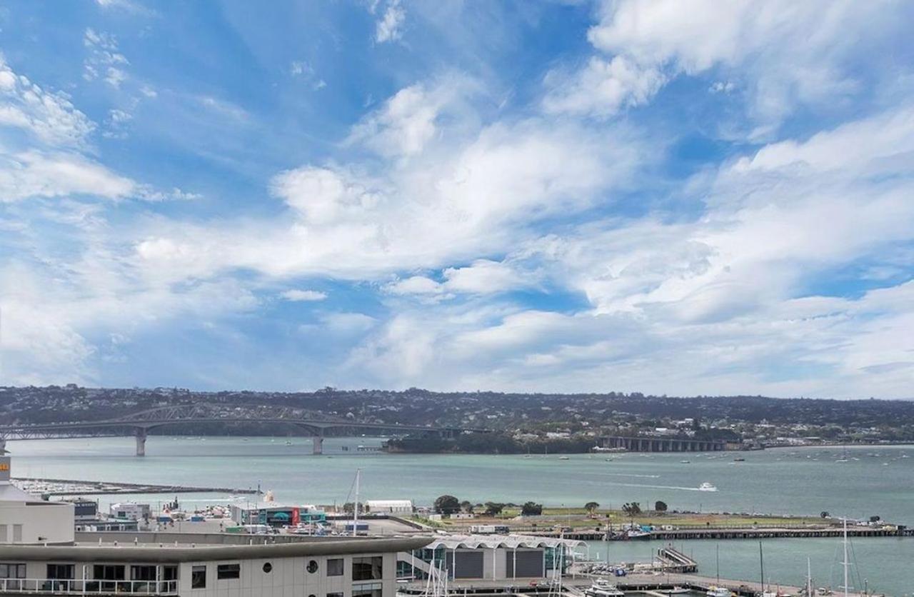 Magnificent Skytower, Sea, Habour View In Cbd Lejlighed Auckland Eksteriør billede