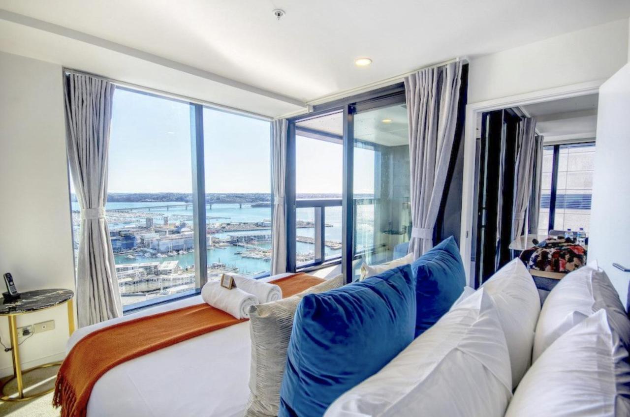 Magnificent Skytower, Sea, Habour View In Cbd Lejlighed Auckland Eksteriør billede
